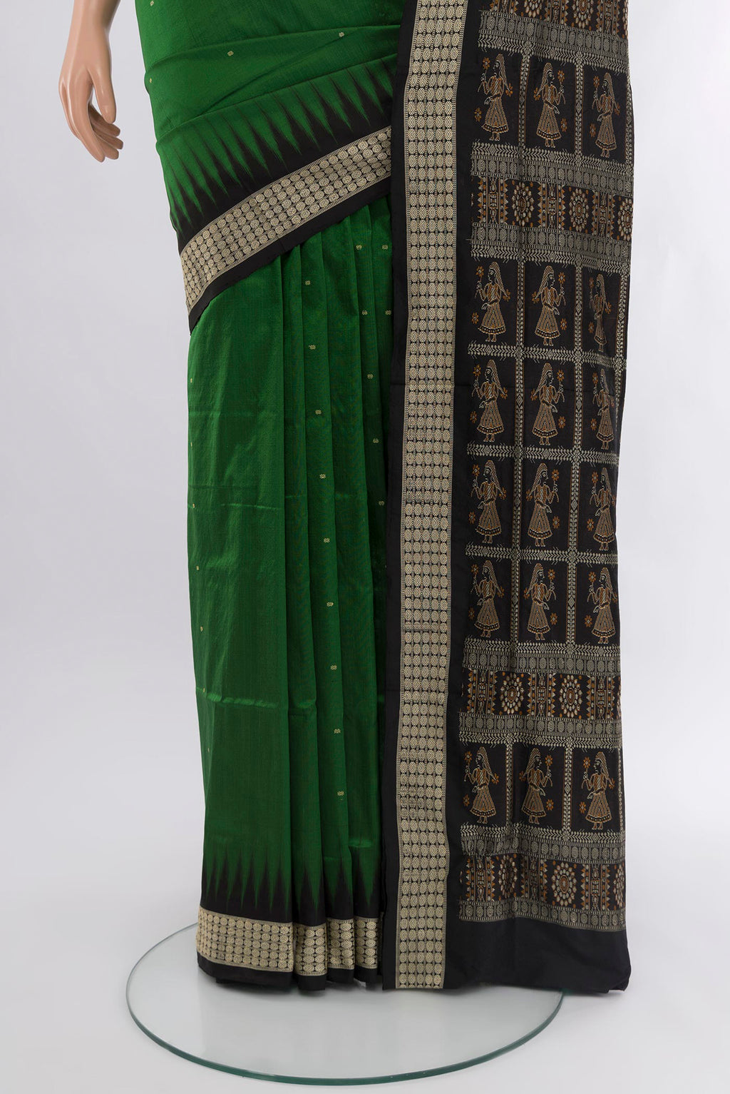 Pleats and pallu of Bottle Green Orissa Silk Saree with Thread Butta on the body and Thread Border. 