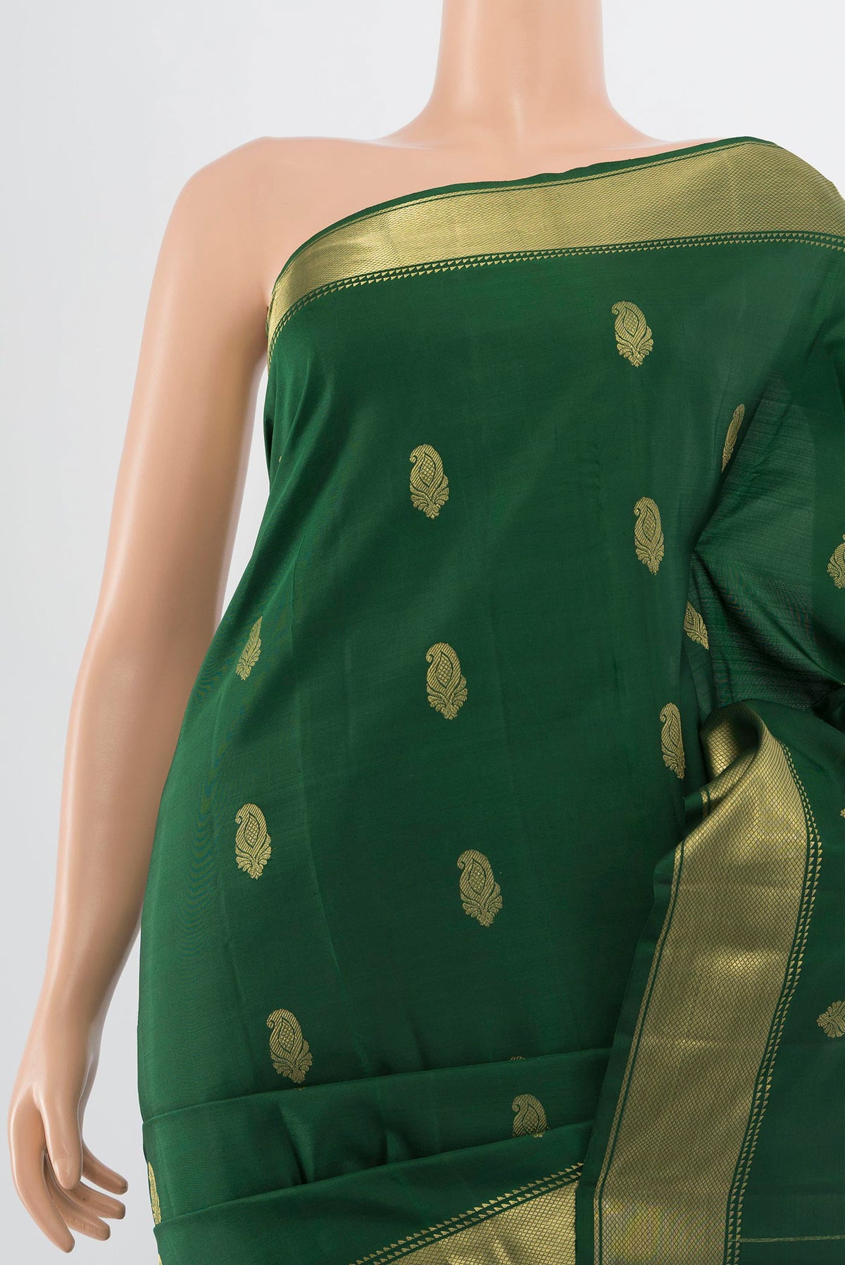 Border image of Pure Silk Pure Zari Bottle Green Kanchipuram Saree with Zari Butta on the body and Silk Border. 