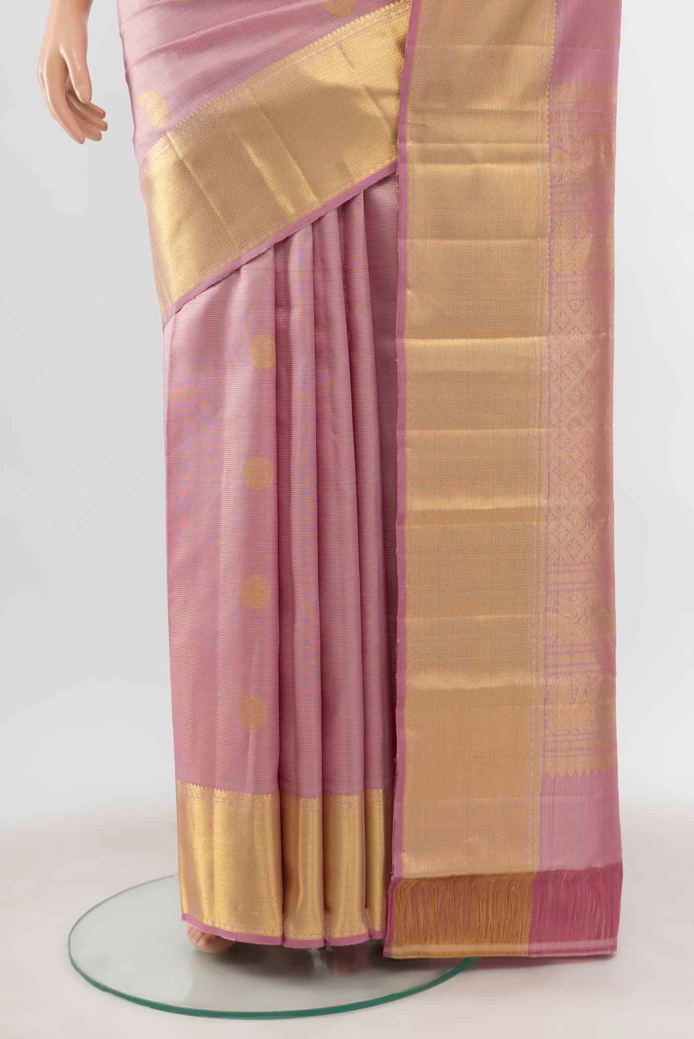 pleats pallu