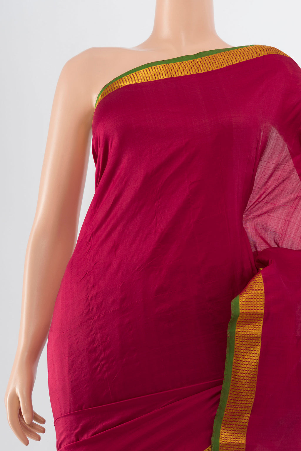 Border image of Maroon Kanjivaram Silk Saree with Plain Body and Silk Border. 