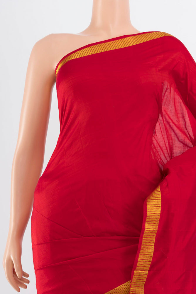 Border image of Rust Kanjivaram Silk Nine Yards Saree with Plain Body and Silk Border. 