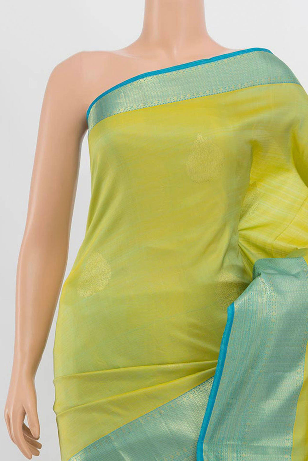 Border image of Light Green Kanchipuram Silk Saree with Zari Butta on the body and Silk Border. 