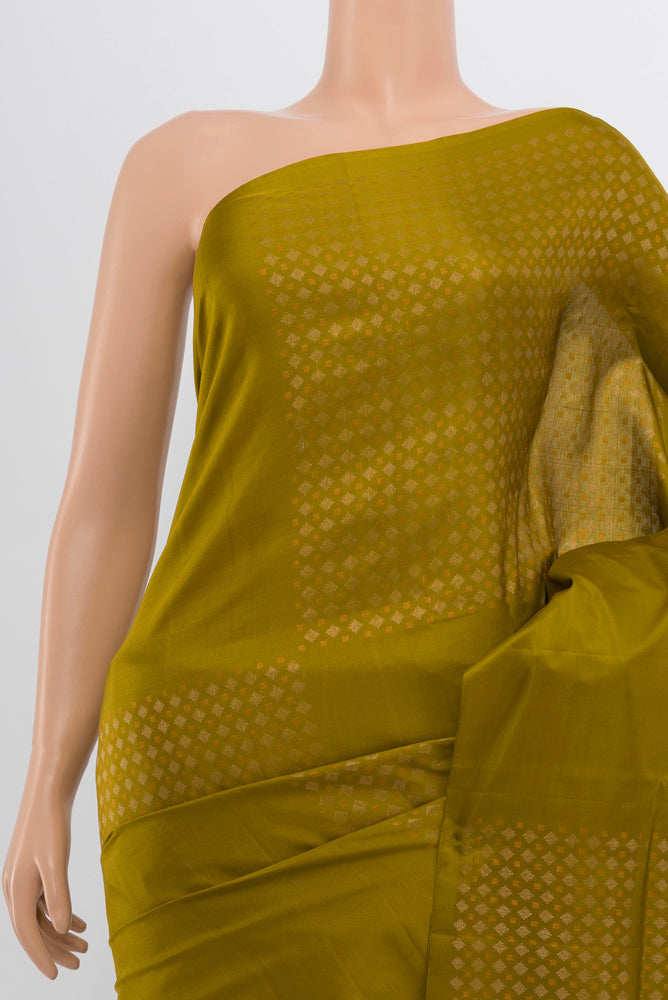 Border image of Mehandi Green Soft Silk Saree with Zari Butta on the body and Silk Border. 