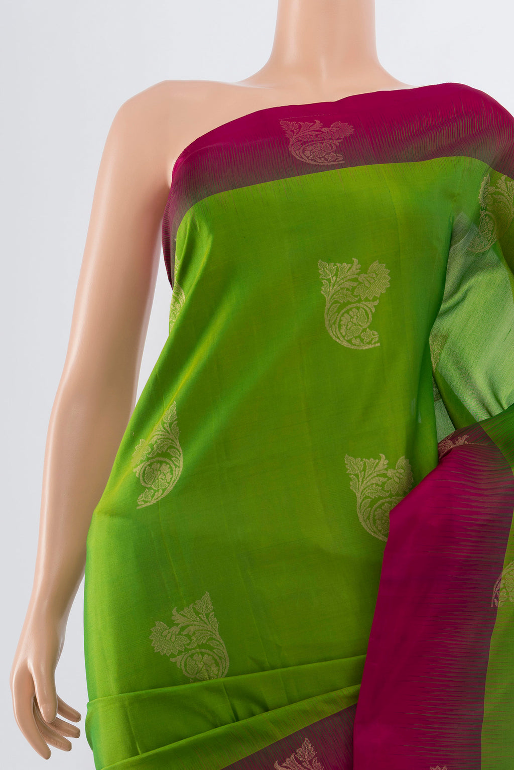 Border image of Pure Silk Pure Zari Parrot Green Soft Saree with Zari Butta on the body and Silk Border. 