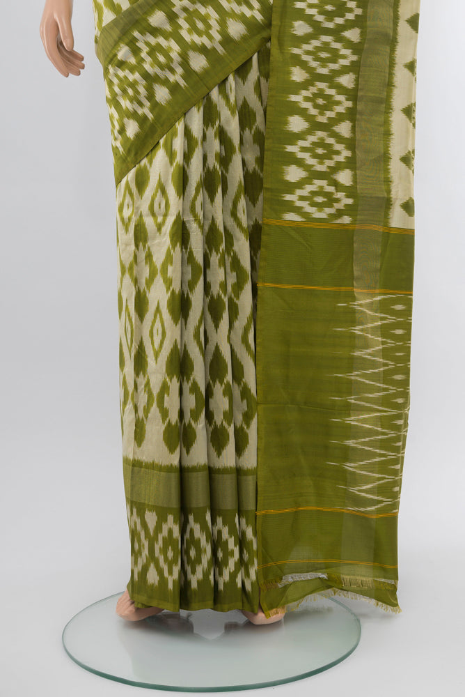 Pleats and pallu of Multi Color Pochampally Saree with Zari Butta on the body and Silk Border. 