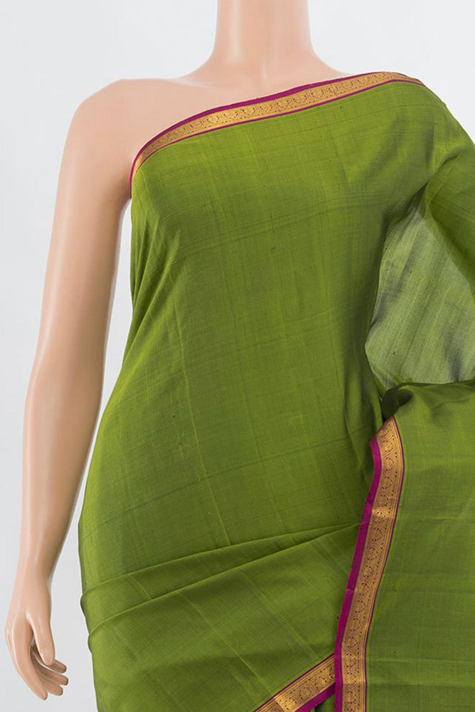 Border image of Green Kanjivaram Silk Saree with Zari Butta on the body and Silk Border. 