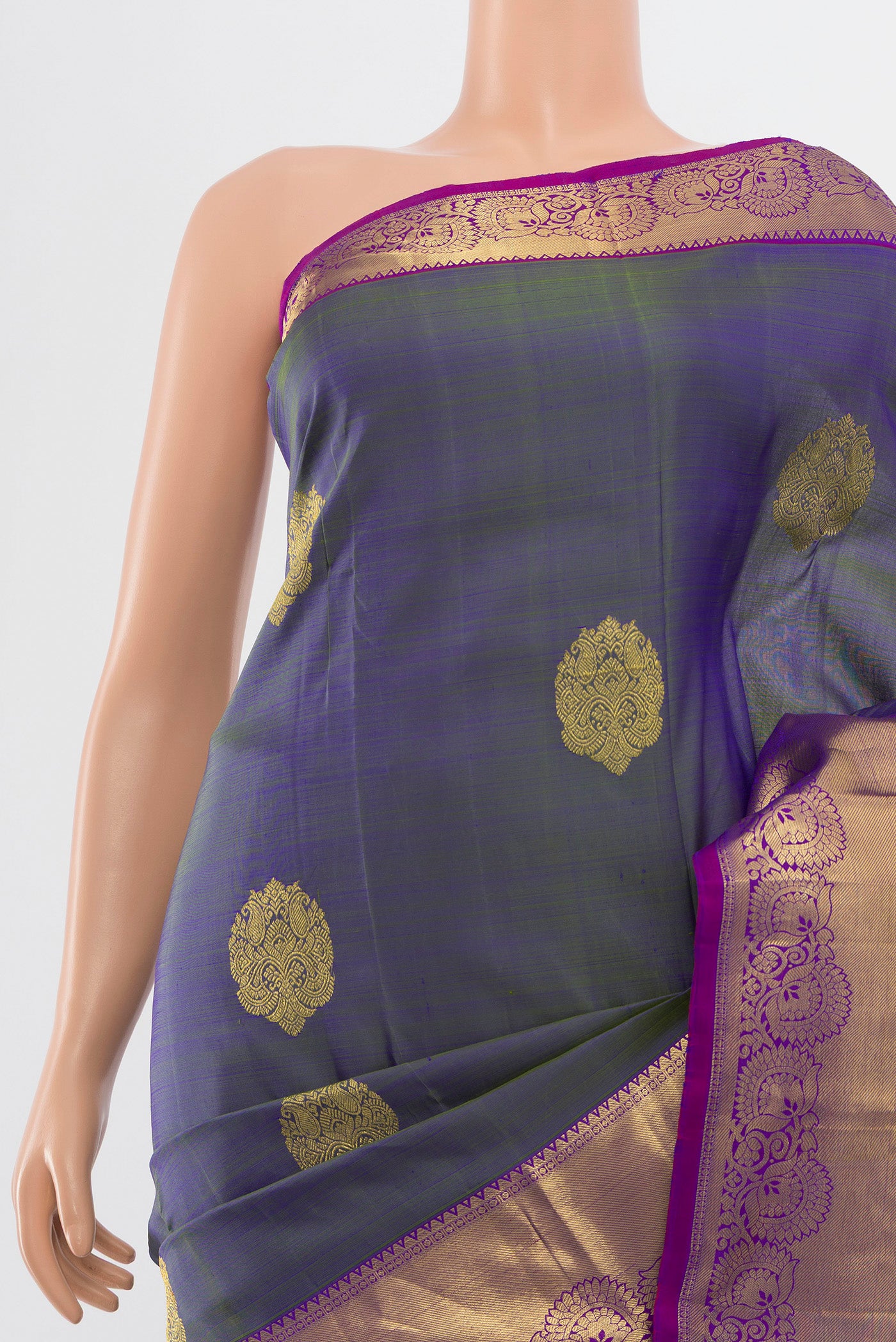 Border image of Pure Silk Pure Zari Light Blue Kanchipuram Saree with Zari Butta on the body and Silk Border. 