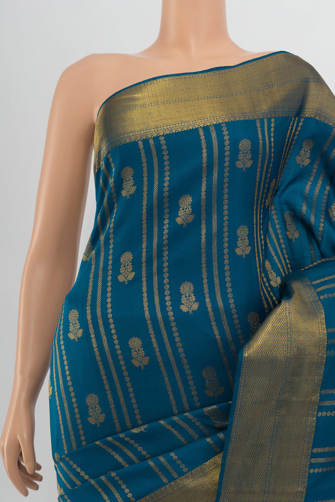 Border image of Dark Blue Kanjivaram Silk Saree with Zari Butta on the body and Silk Border. 