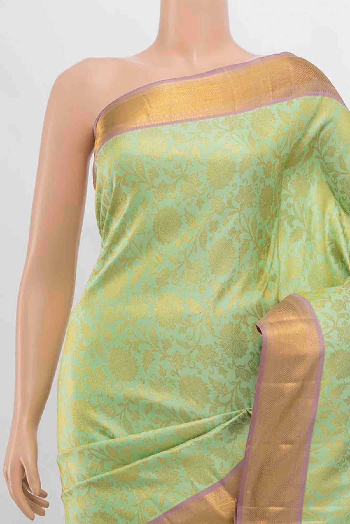 Border image of Pista Green Kanchipuram Silk Saree with Zari Brocade on the body and Zari Border