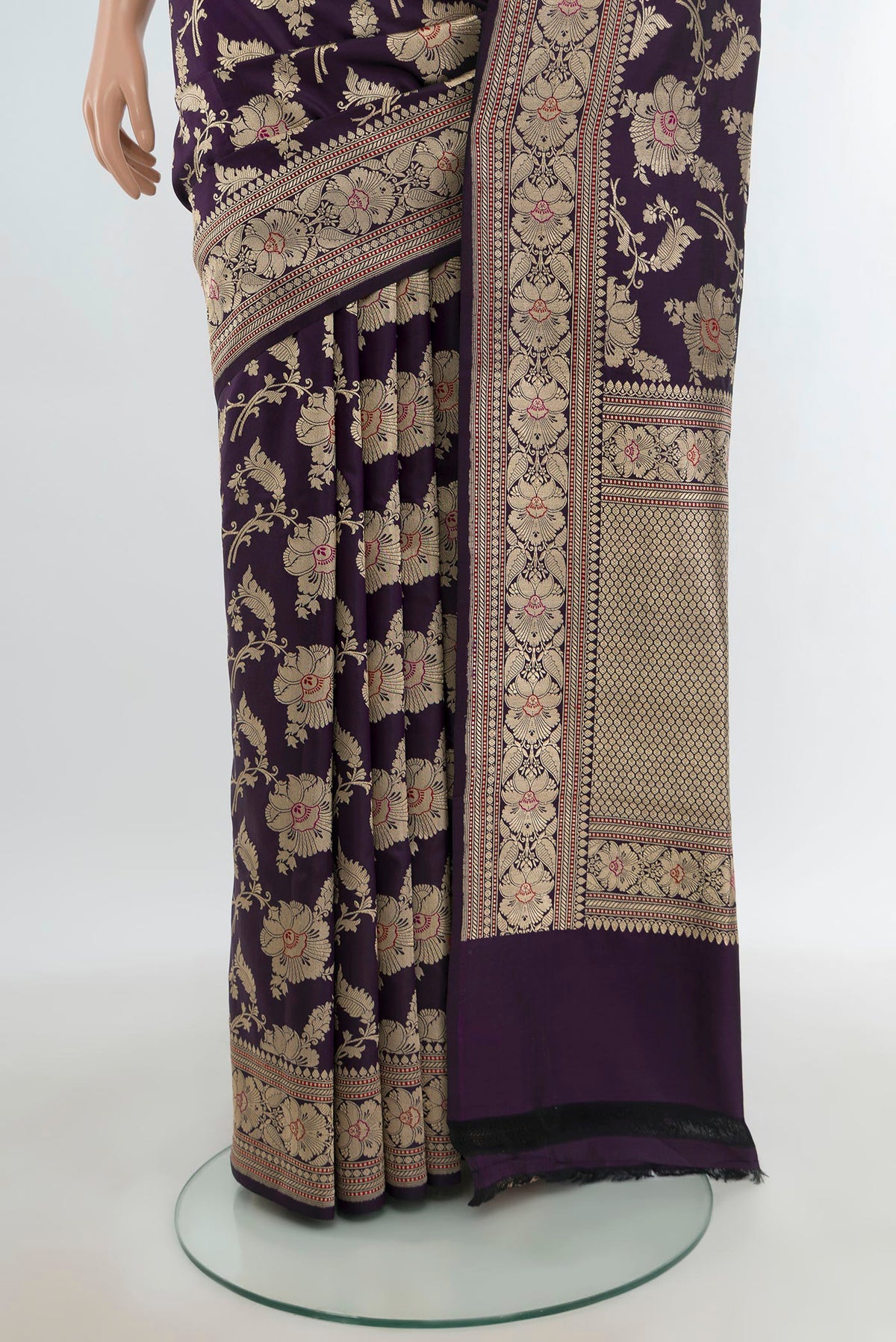 Pleats and pallu of Pure Silk Pure Zari Navy Blue Banarasi Saree with Zari Butta on the body and Zari Border. 