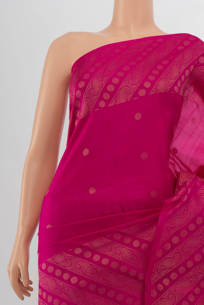 Border image of Magenta Soft Silk Saree with Zari Butta on the body and Silk Border. 