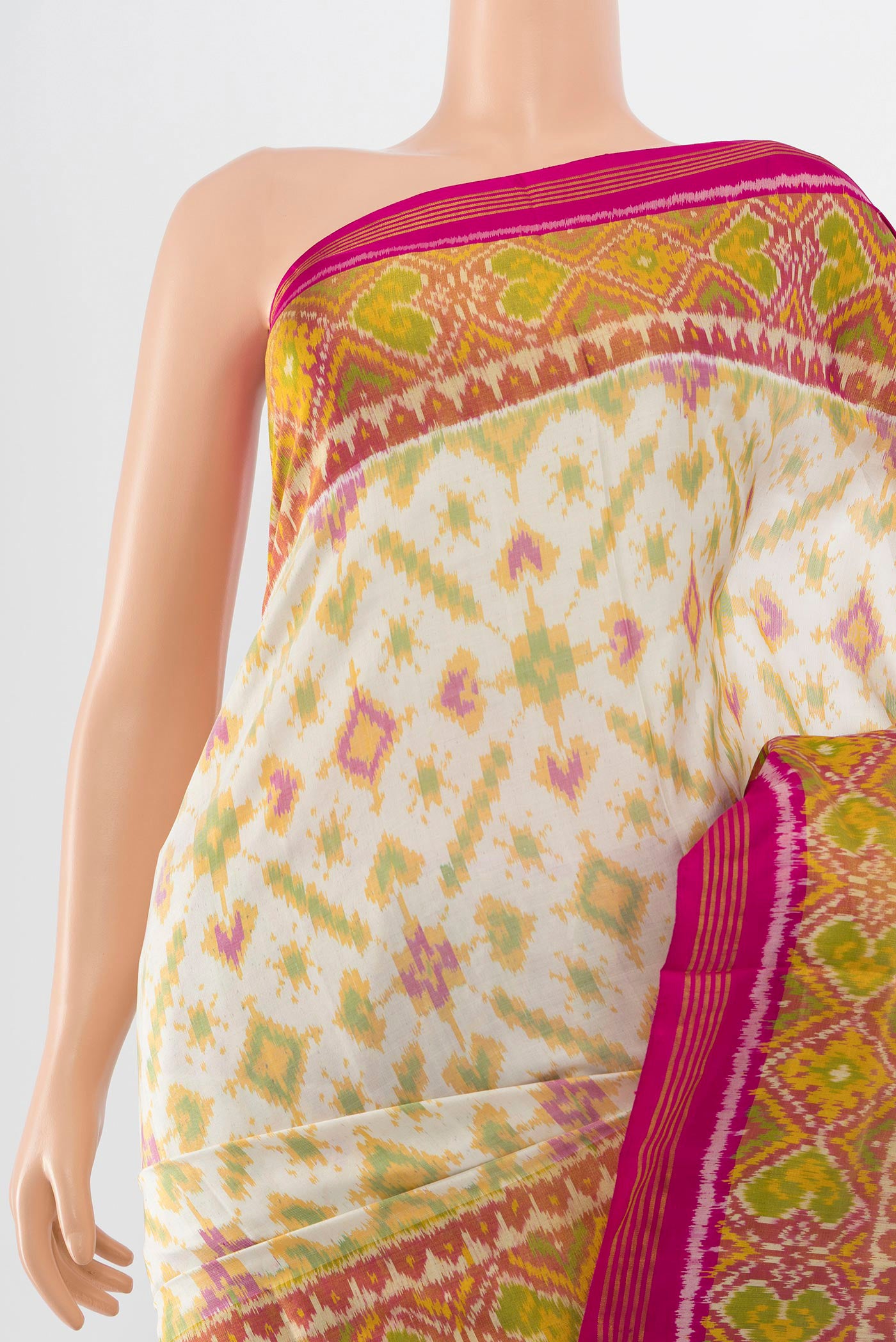 Border image of Multi Color Pochampally Saree with Ikat Print on the body and Silk Border. 