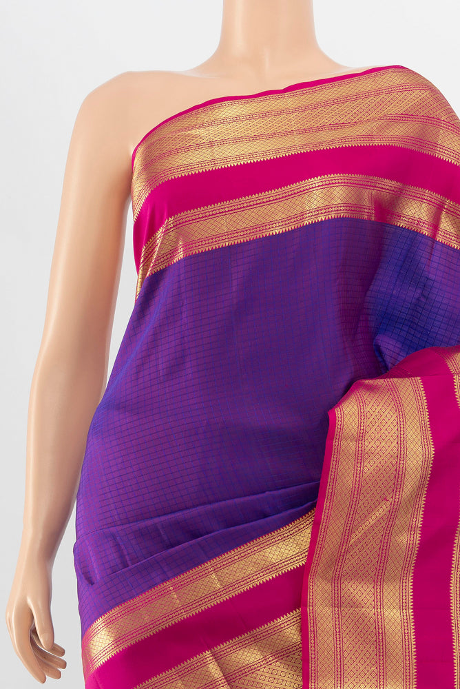 Border image of Pure Silk Pure Zari Purple Kanjivaram Saree with Zari Butta on the body and Silk Border. 