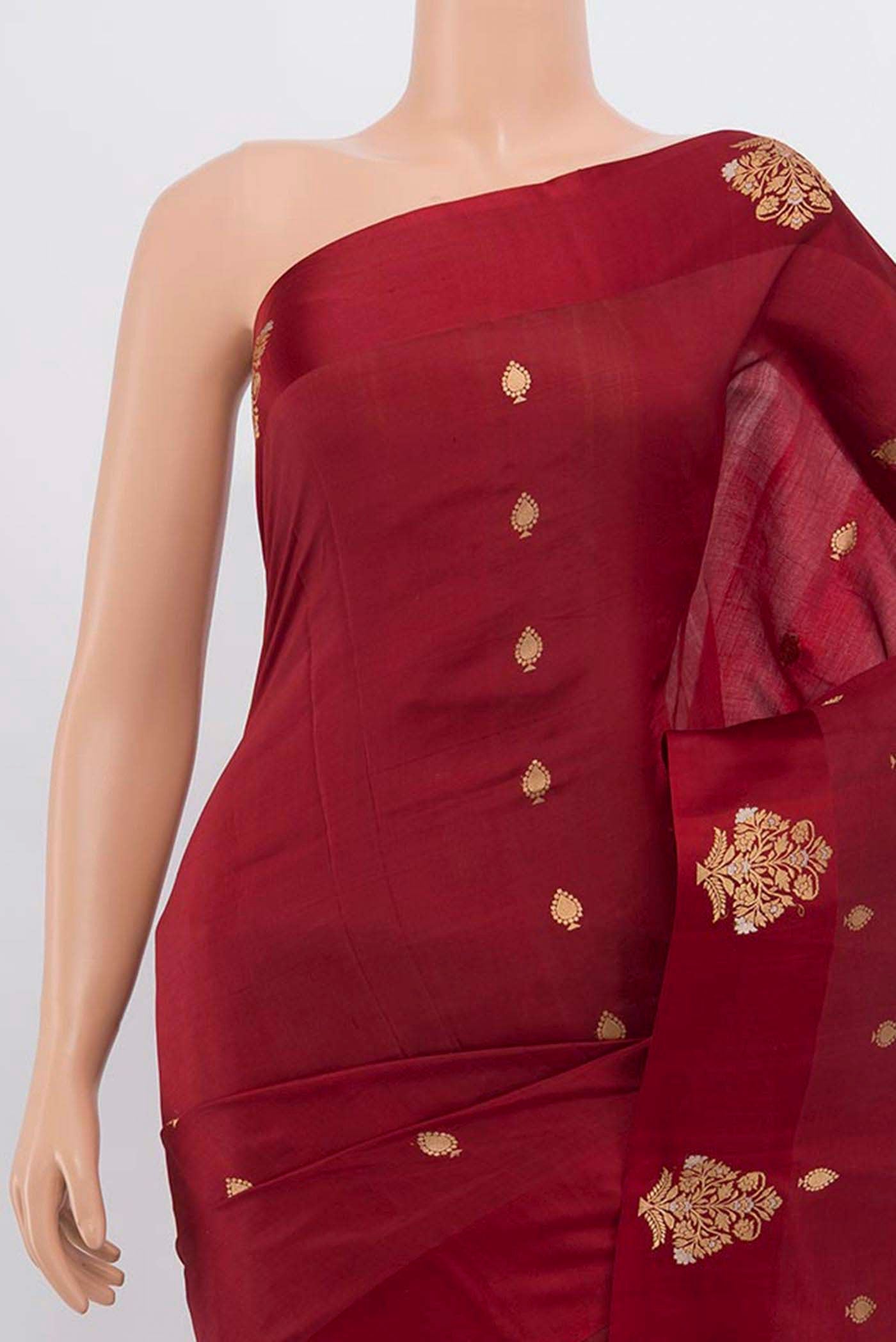Border image of Maroon Banarasi Katan Silk Saree with Zari Butta on the body and Silk Border. 