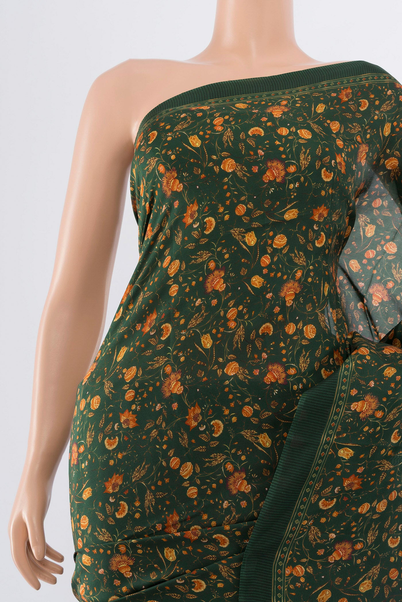 Border image of Bottle Green Printed Silk Saree with Floral Print on the body and Silk Border. 