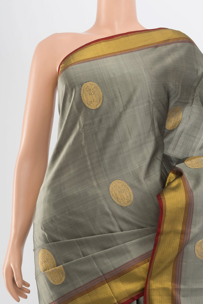 Border image of Pure Silk Pure Zari Davys Grey Kanjivaram Saree with Zari Butta on the body and Silk Border. 