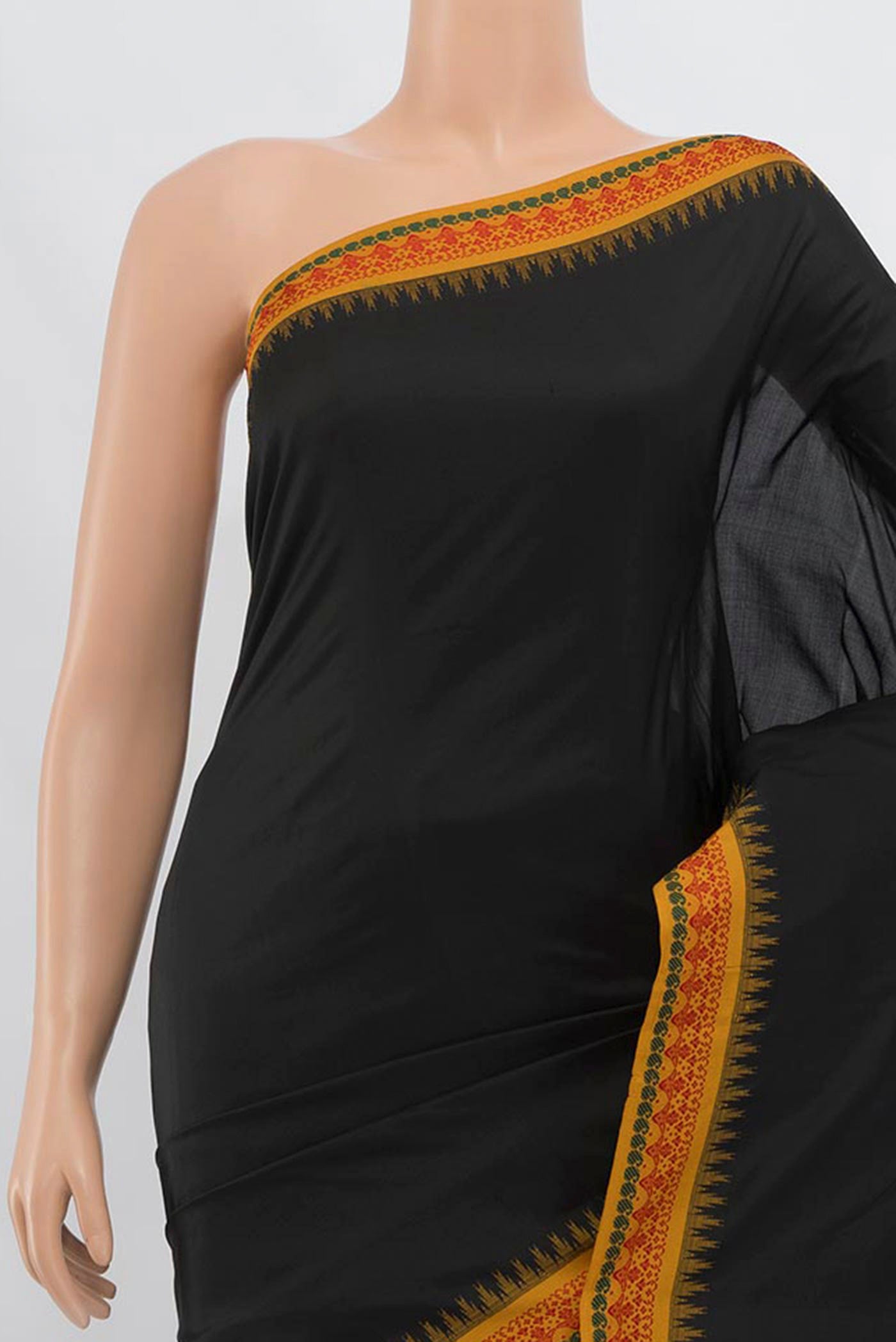 Border image of Black Bangalore Silk - kadyal Saree with Zari Butta on the body and Thread Border. 