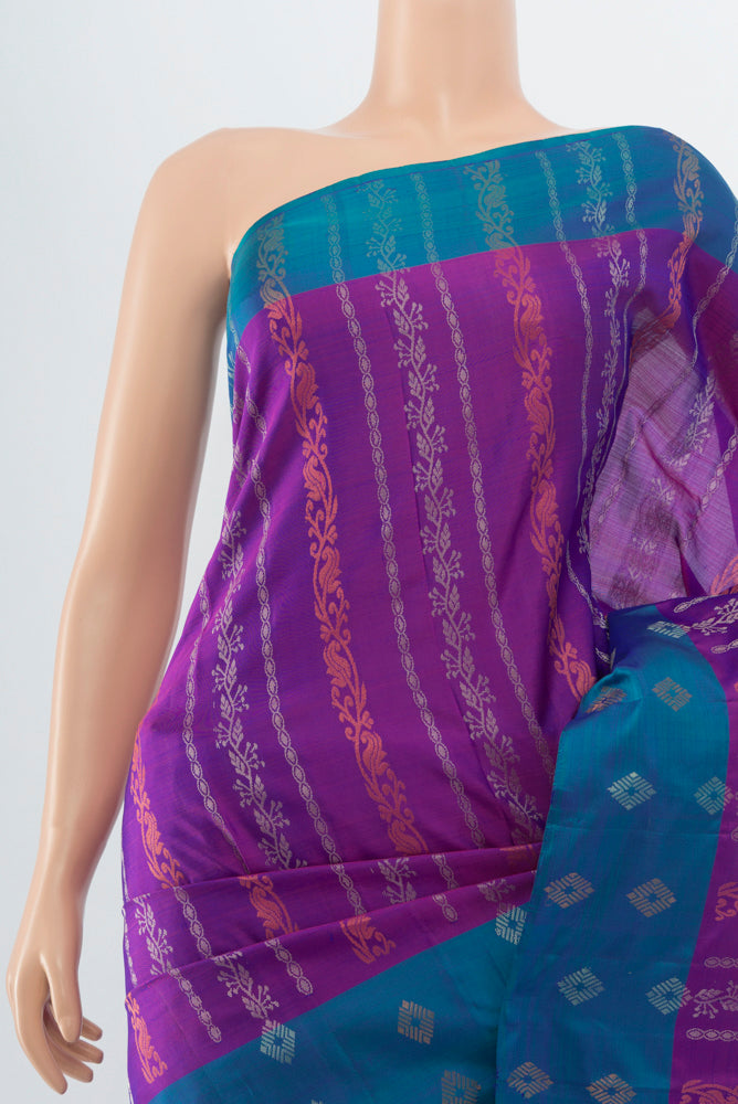 Border image of Purple Kanchipuram Silk Saree with Zari Butta on the body and Silk Border. 