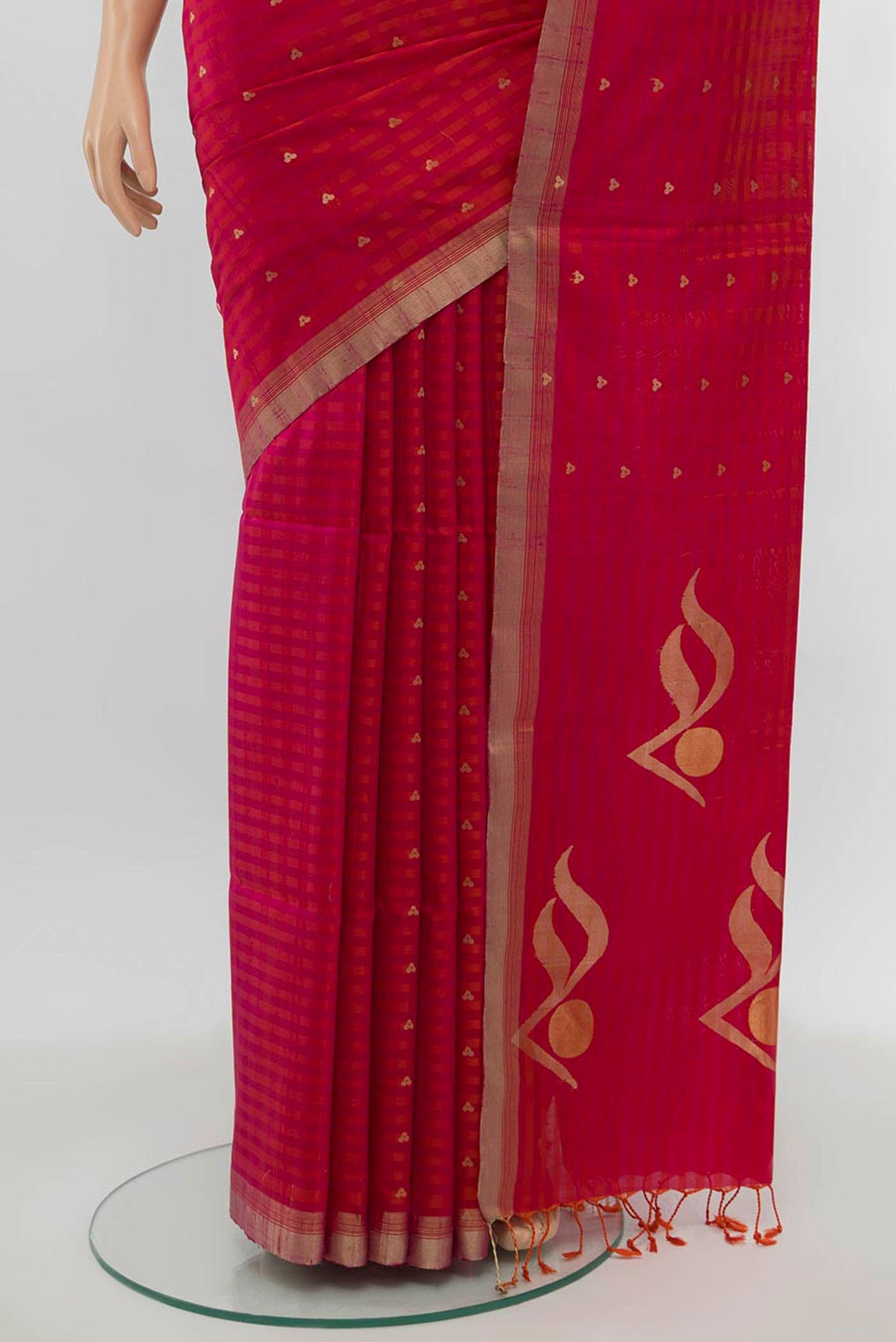 Pleats and pallu of Dark Pink Soft Silk Saree with Zari Butta on the body and Silk Border. 