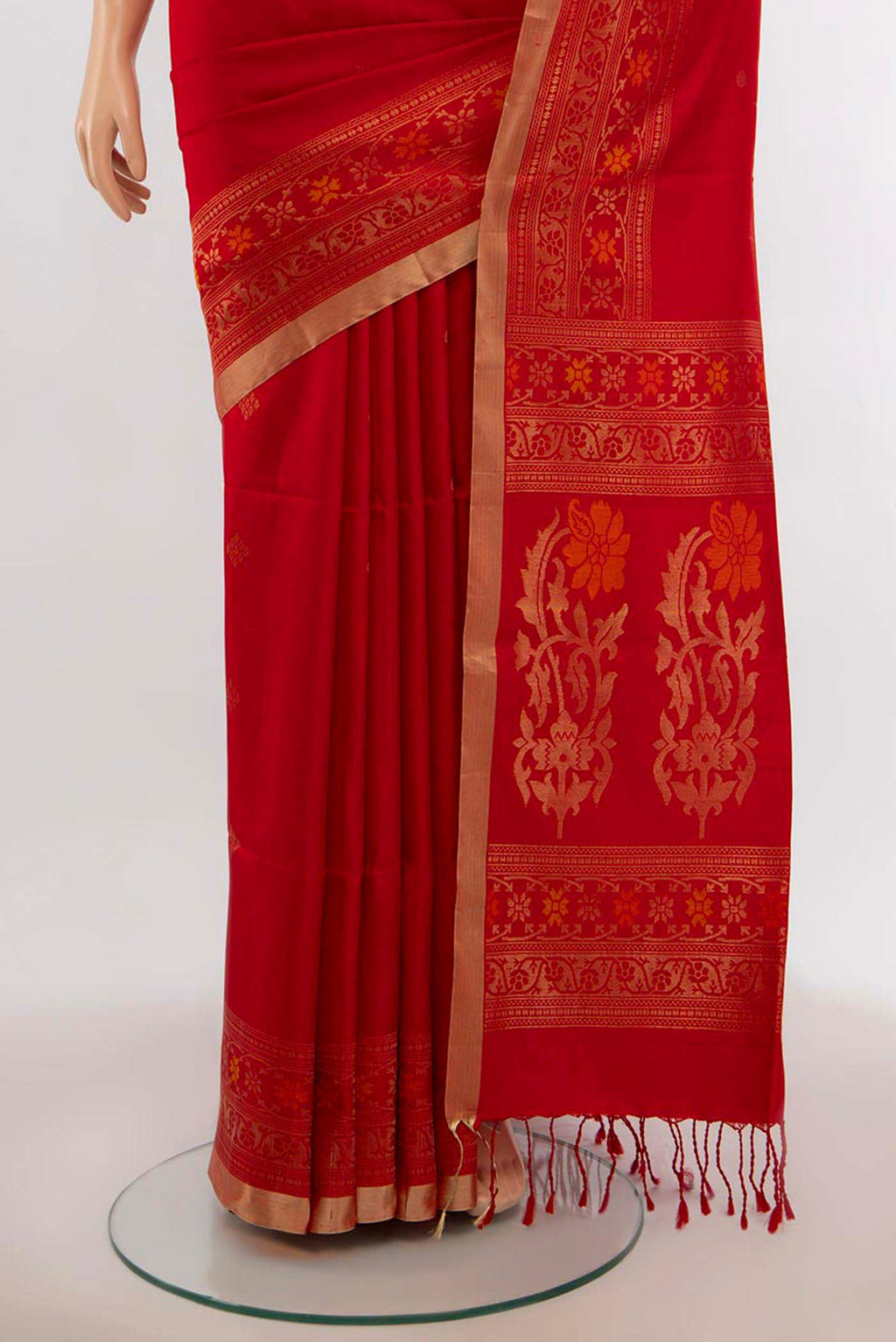 Pleats and pallu of Red Soft Silk Saree with Zari Butta on the body and Silk Border. 