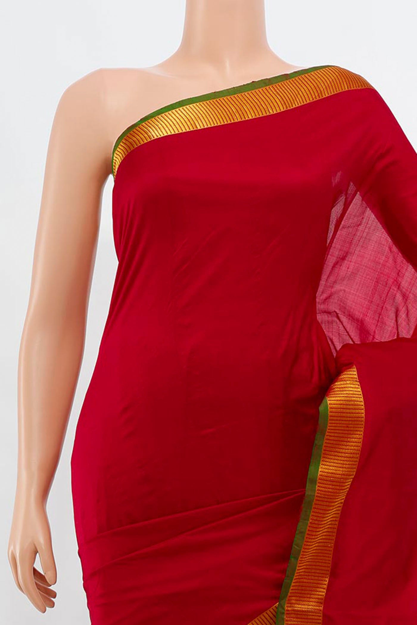 Border image of Maroon Kanjivaram Silk Saree with Plain Body and Silk Border. 