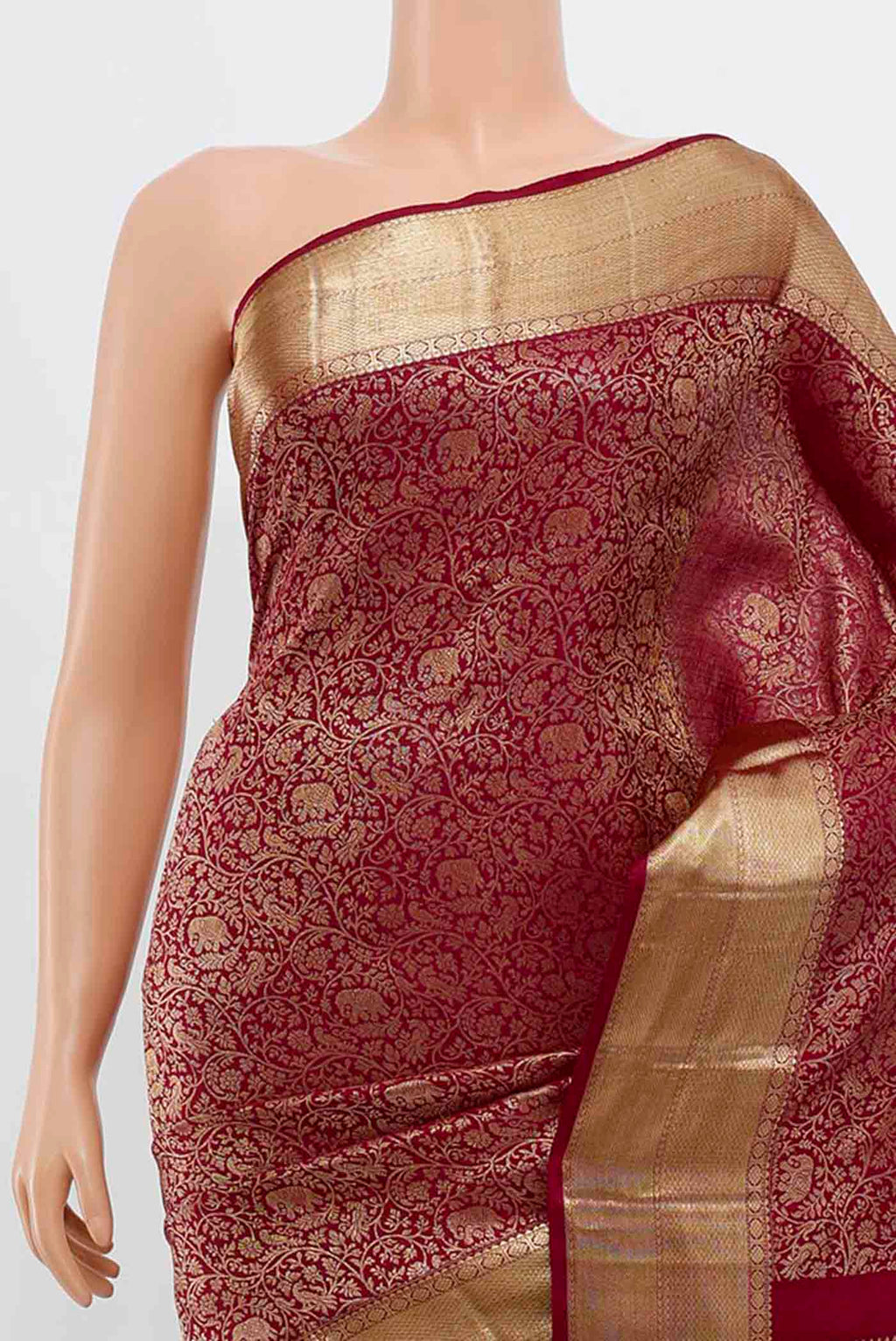 Border image of Maroon Kanchipuram Silk Saree with Zari Butta on the body and Silk Border. 