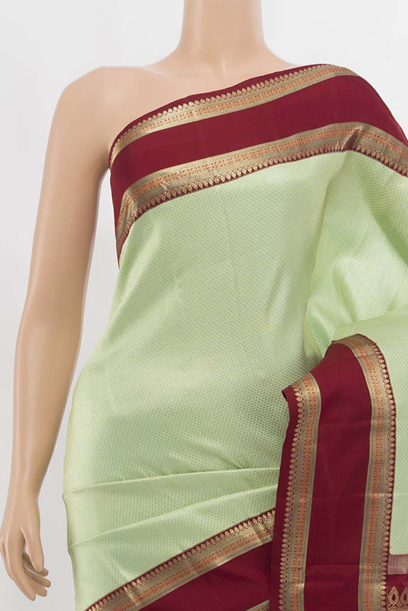 Border image of Pista Green Kanchipuram Silk Saree with Zari Butta on the body and Silk Border. 