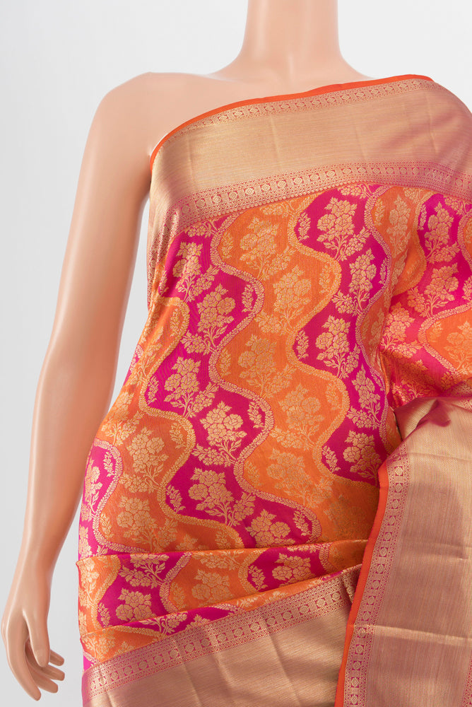 Border image of Pure Silk Pure Zari Multi Color Kanjivaram Saree with Zari Butta on the body and Silk Border. 