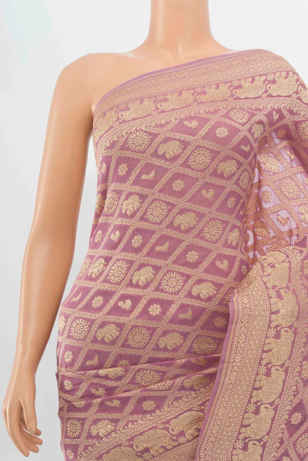 Border image of Golden Banarasi Georgette Saree with Zari Butta on the body and Silk Border. 