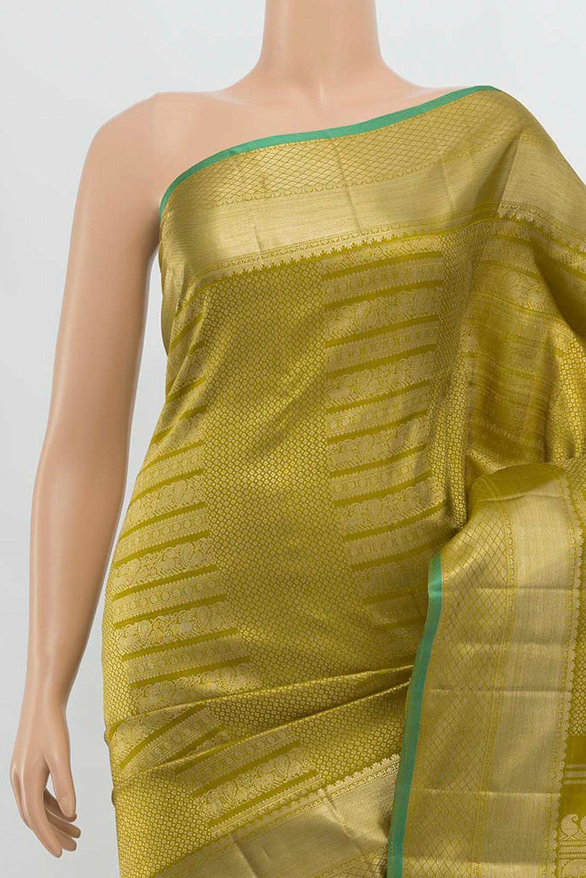 Border image of Mehandi Green Kanchipuram Silk Saree with Zari Butta on the body and Silk Border. 