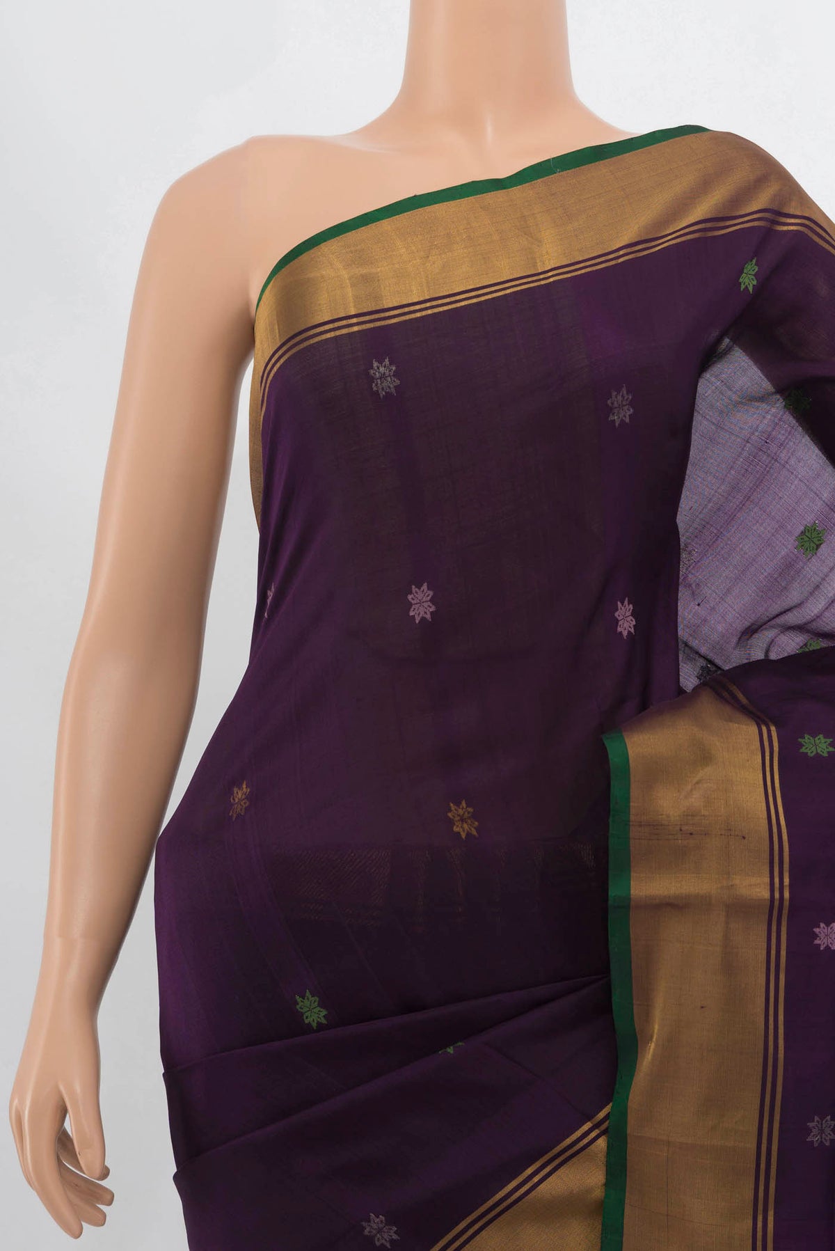 Border image of Navy Blue Uppada Silk Saree with Zari Butta on the body and Silk Border. 