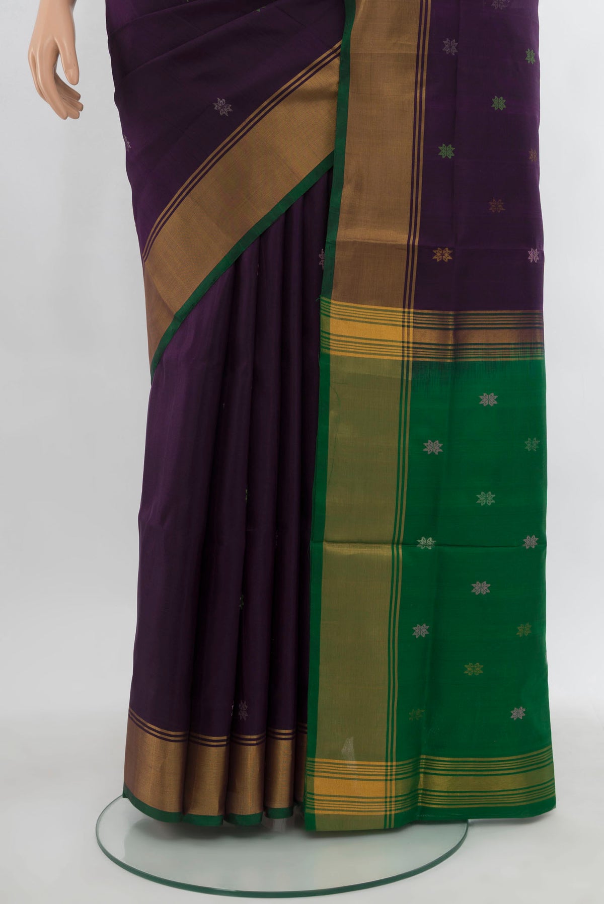 Pleats and pallu of Navy Blue Uppada Silk Saree with Zari Butta on the body and Silk Border. 