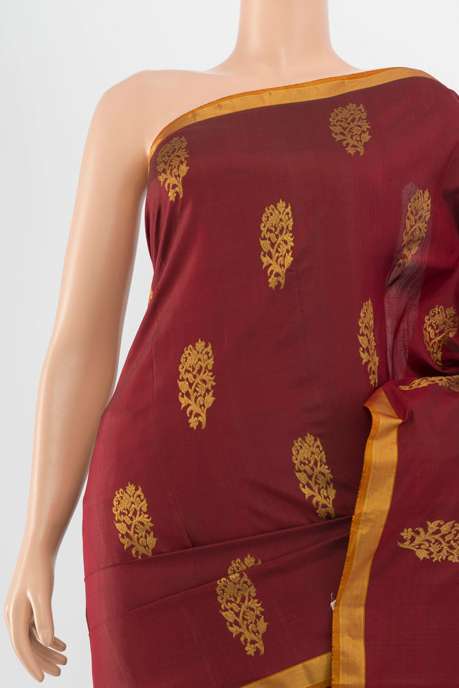 Border image of Pure Silk Pure Zari Maroon Kanchipuram Saree with Zari Butta on the body and Silk Border. 
