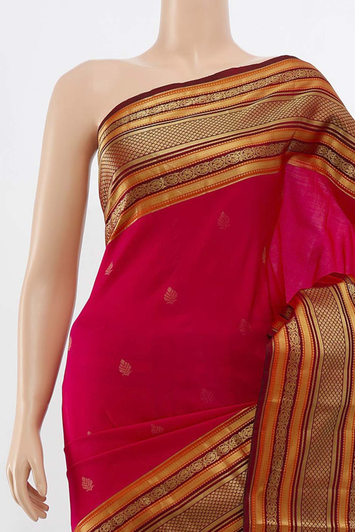 Border image of Dark Pink Kanchipuram Silk Saree with Zari Butta on the body and Silk Border. 