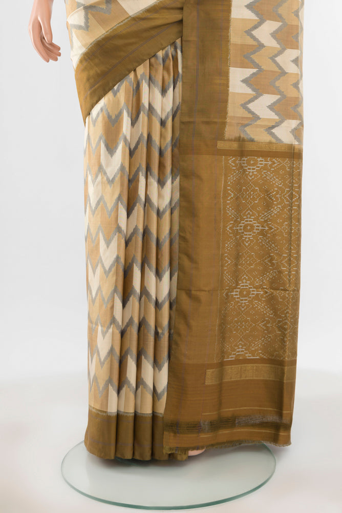 Pleats and pallu of Pure Silk Pure Zari Multi Color Pochampally Saree with Ikat Print on the body and Silk Border. 