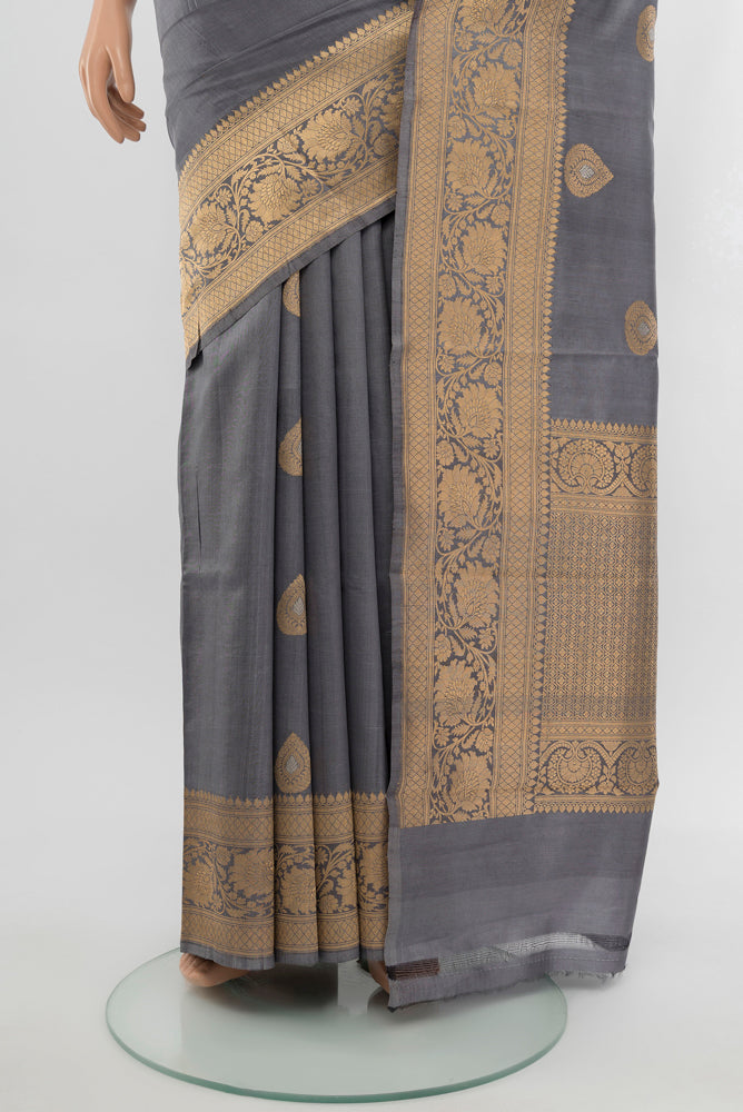 Pleats and pallu of Davys Grey Banarasi Katan Silk Saree with Zari Butta on the body and Silk Border. 