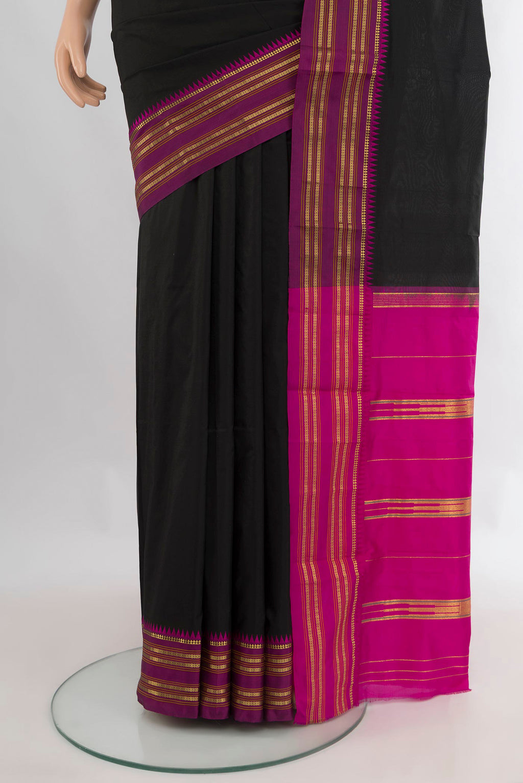 Pleats and pallu of Pure Silk Black Narayanpet Saree with Plain Body and Zari Border. 