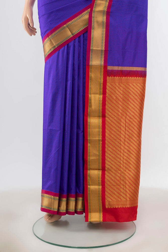 Pleats and pallu of Dark Blue Narayanpet Silk Saree with Checked design on the body and Silk Border. 