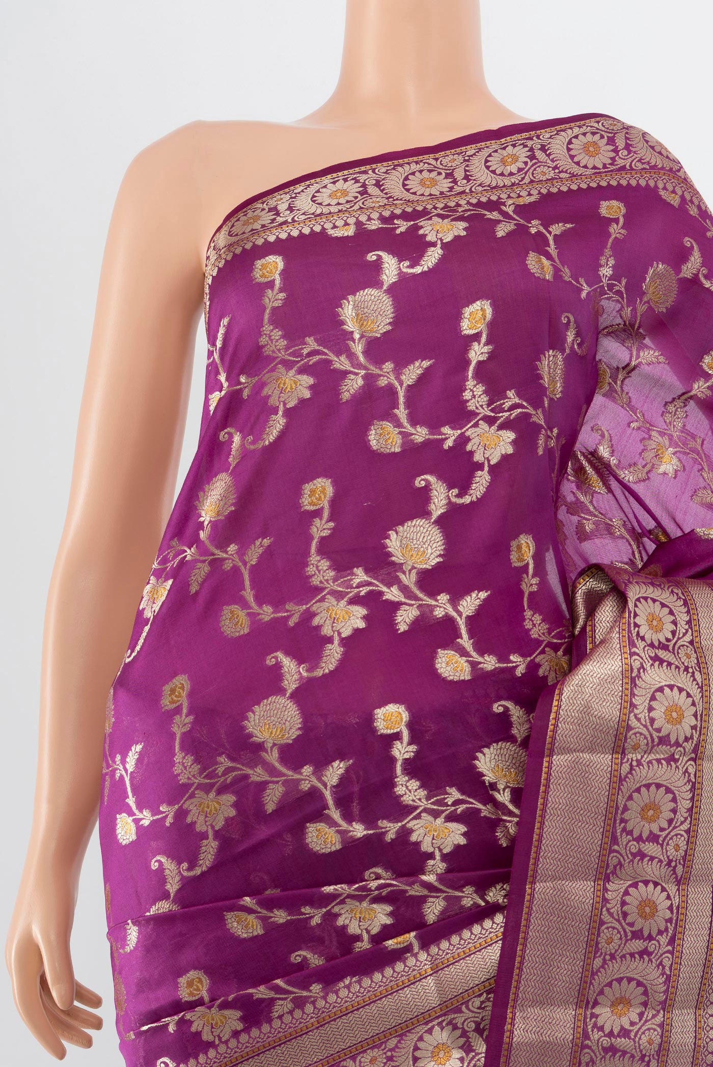 Border image of Purple Banarasi Raw Silk Saree with Zari Butta on the body and Silk Border. 