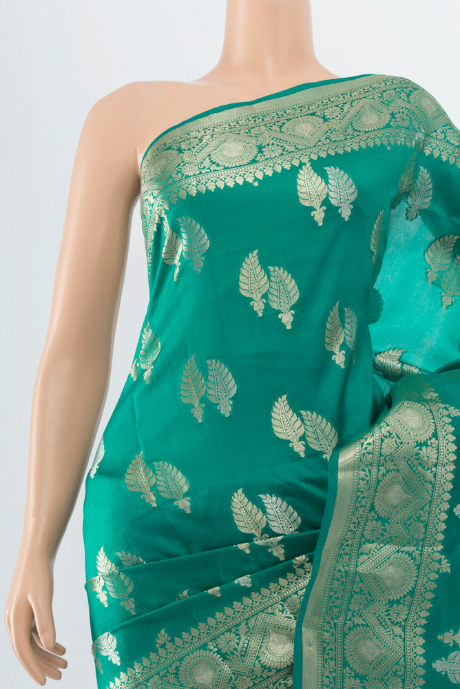 Border image of Light Blue Banarasi Raw Silk Saree with Zari Butta on the body and Silk Border. 