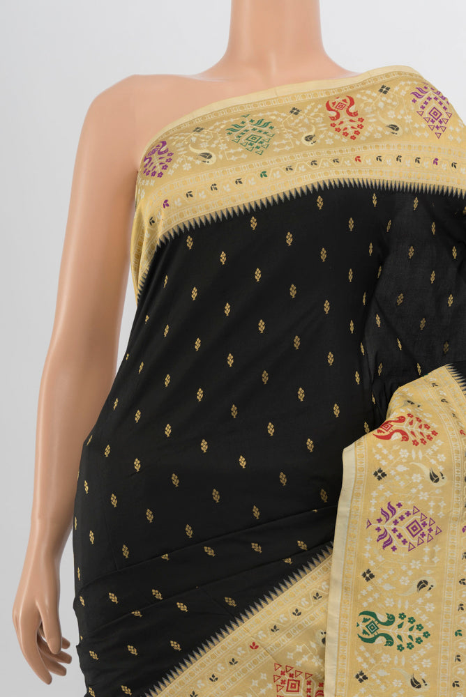 Border image of Black Paithani Silk Saree with Zari Butta on the body and Silk Border. 