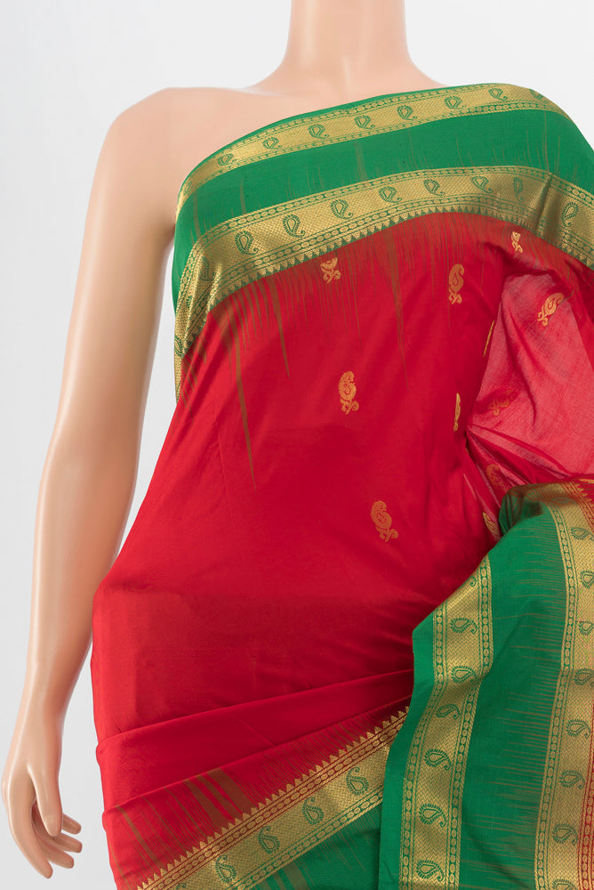 Border image of Pure Silk Pure Zari Red Bangalore - kadyal Saree with Zari Butta on the body and Silk Border. 