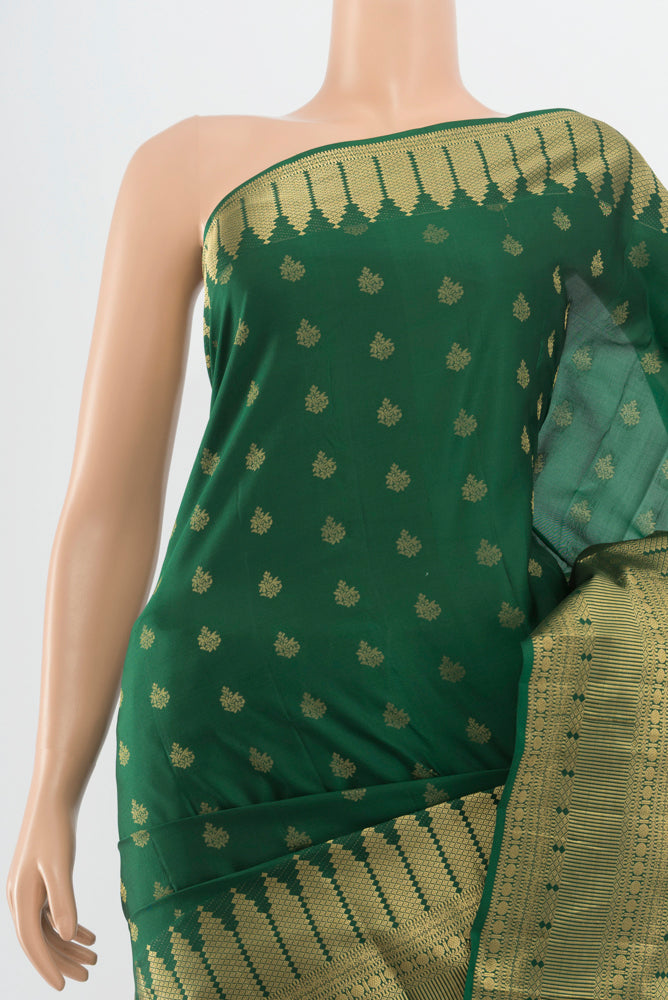 Border image of Pure Silk Pure Zari Mint Green Kanchipuram Saree with Zari Butta on the body and Silk Border. 