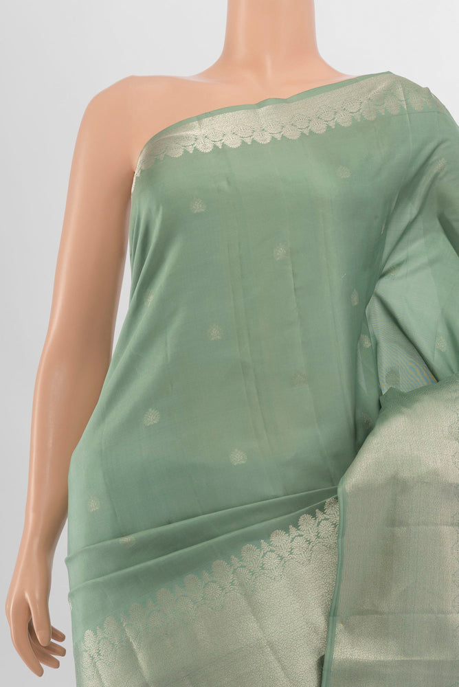 Border image of Olive Green Kanchipuram Silk Saree with Zari Brocade on the body and Silk Border. 