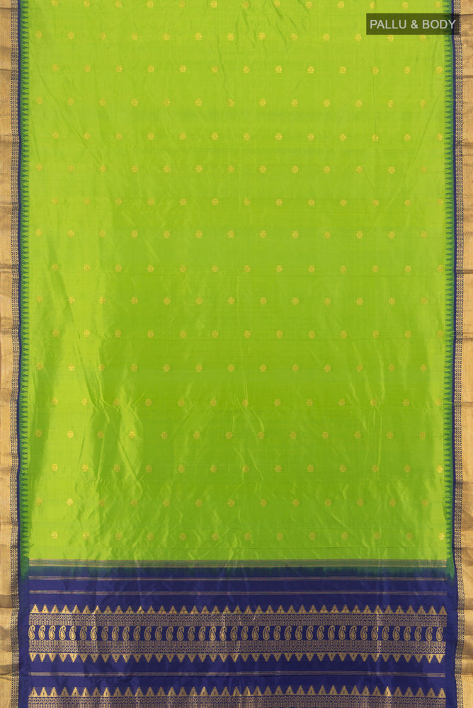 Flat view of Parrot Green Bangalore Silk - kadyal Saree with Plain Body and Silk Border. 