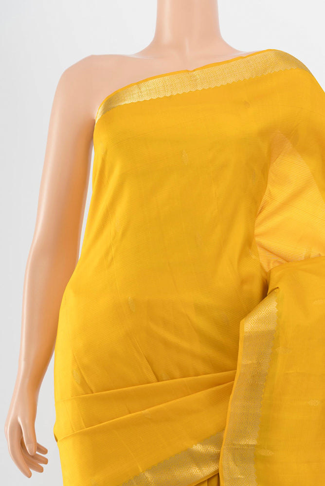 Border image of Pure Silk Pure Zari Yellow Kanjivaram Saree with Zari Butta on the body and Silk Border. 