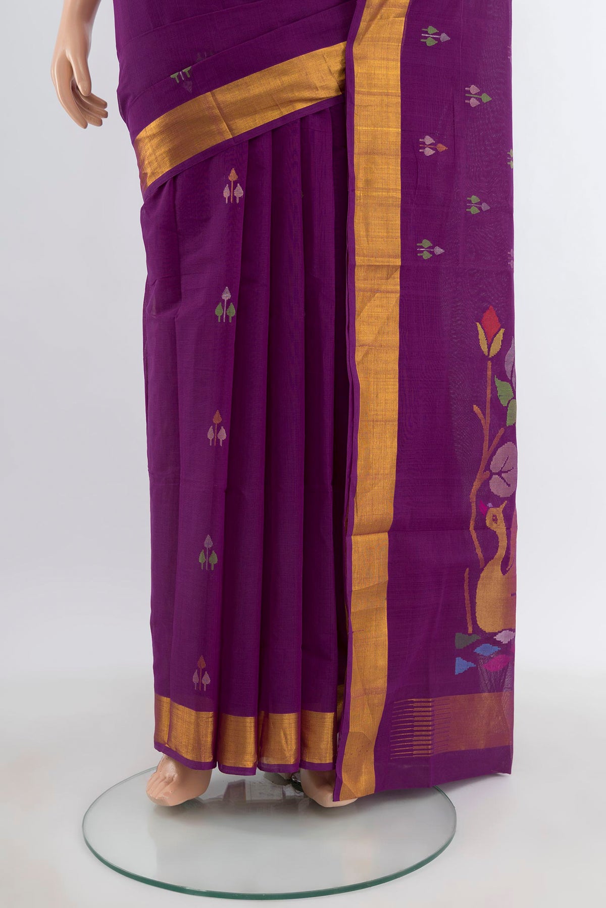 Pleats and pallu of Pure Silk Pure Zari Violet Uppada Cotton Saree with Zari Butta on the body and Zari Border. 