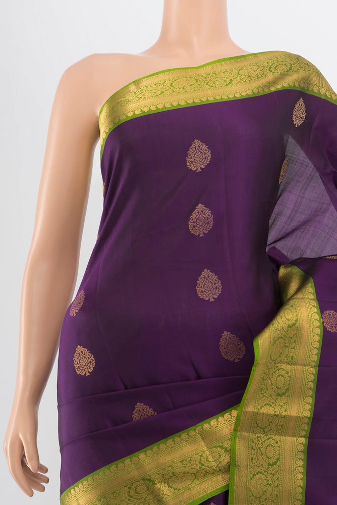Border image of Pure Silk Pure Zari Violet Soft Saree with Zari Butta on the body and Silk Border. 