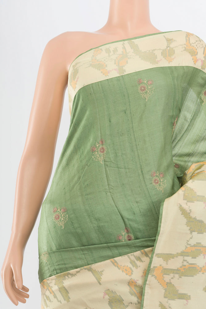 Border image of Pure Silk Pure Zari Light Green Tussar Saree with Zari Butta on the body and Silk Border. 
