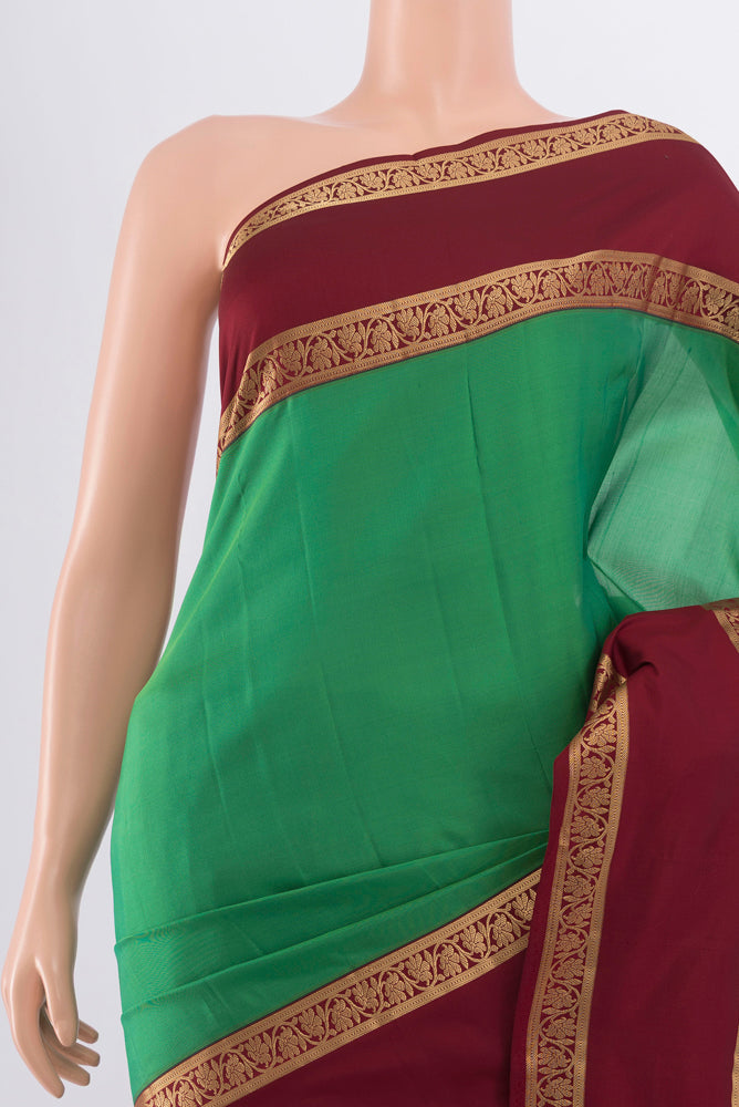 Border image of Light Green Kanchipuram Silk Saree with Zari Butta on the body and Silk Border. 